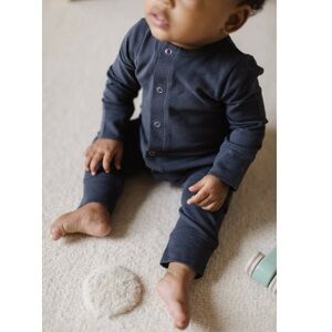 Pehr Essentials Romper Size 3-6 Months  Blue Organic Cotton Long Sleeves Pockets